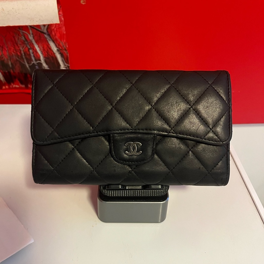 CHANEL Black Quilted Wallet